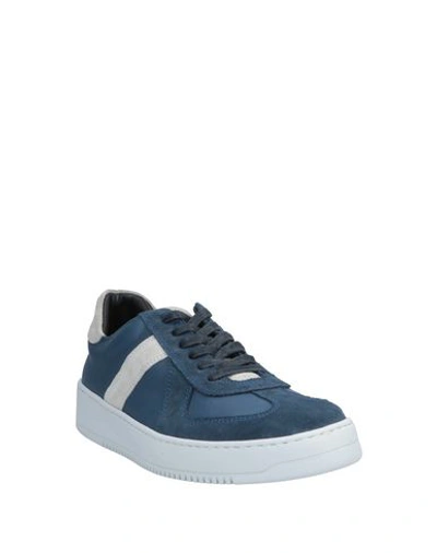 Shop Fabiano Ricci Sneakers In Dark Blue