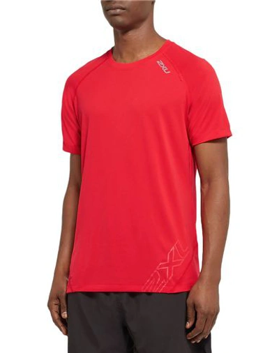 Shop 2xu T-shirt In Red