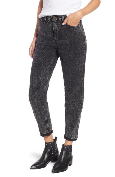 Shop Levi's High Waist Ankle Mom Jeans In Brenda