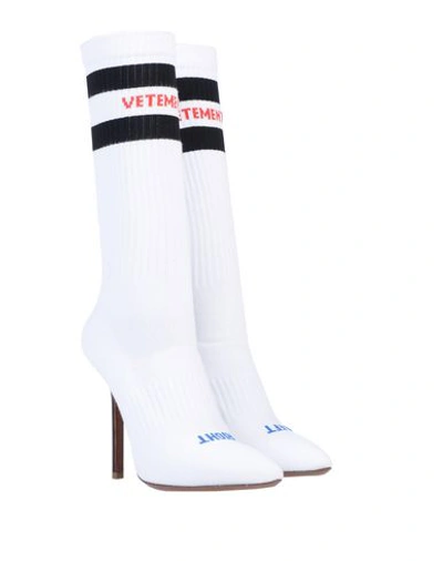 Shop Vetements Woman Ankle Boots White Size 7 Textile Fibers