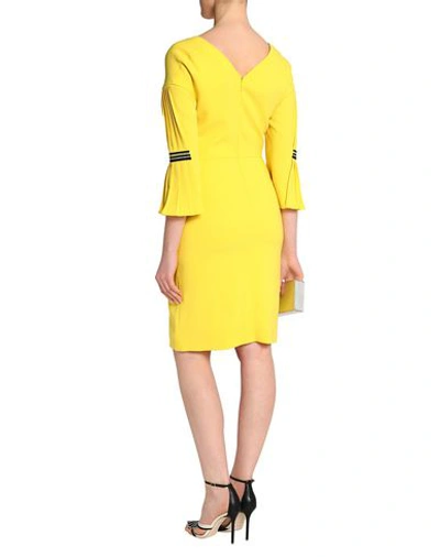 Shop Vionnet Knee-length Dresses In Yellow