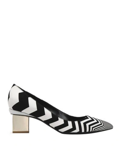 Shop Nicholas Kirkwood Pumps In Black