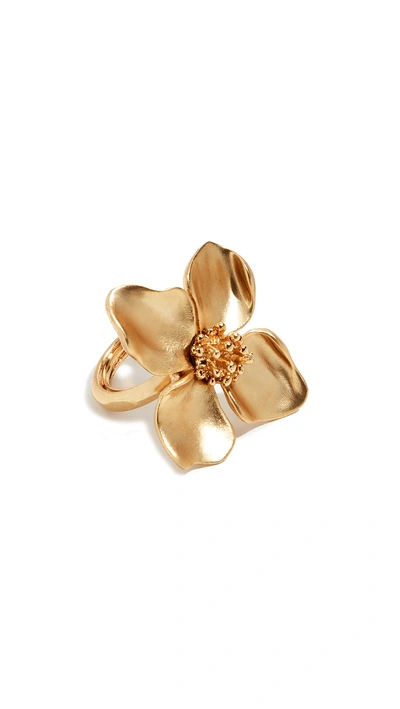 Shop Oscar De La Renta Flower Ring In Gold
