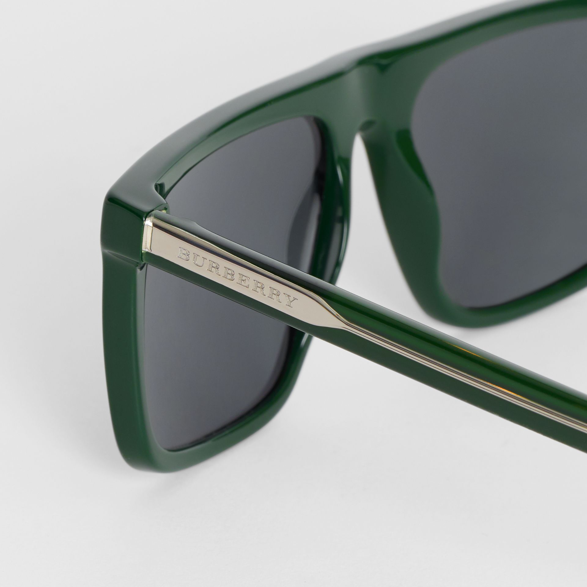 burberry straight brow sunglasses