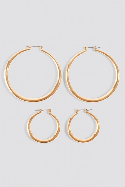 Shop Na-kd 2-pack Uneven Hoop Earrings Gold