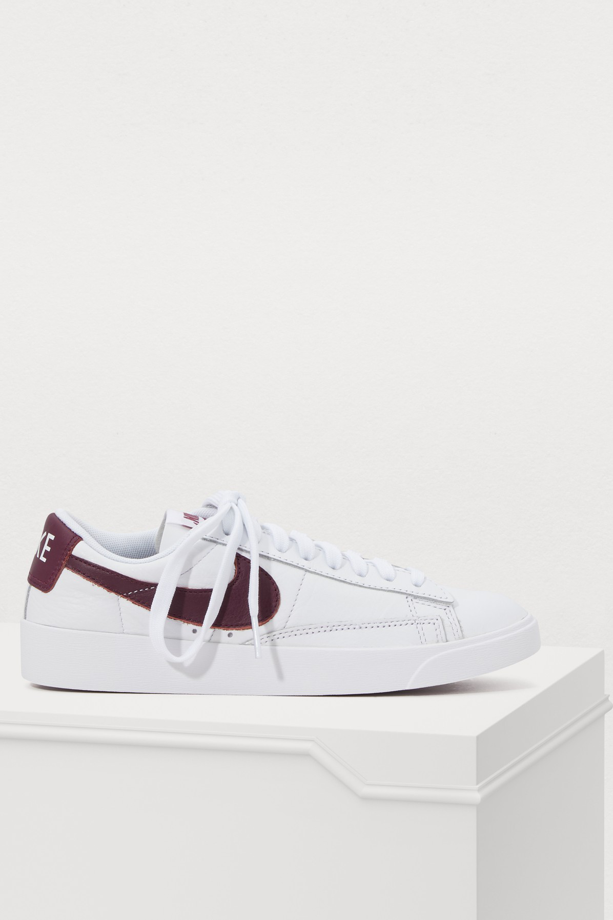 nike blazer basse bordeau