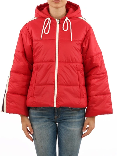 Shop Gucci Hooded Puffer Jacket In Red