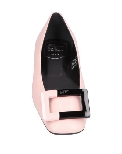 Shop Roger Vivier Ballet Flats In Light Pink