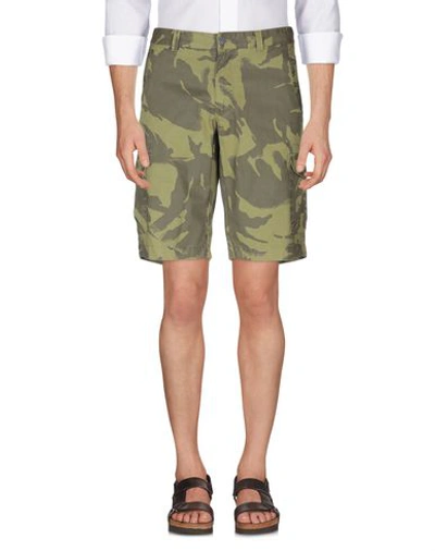 Shop Woolrich Man Shorts & Bermuda Shorts Military Green Size 32 Cotton