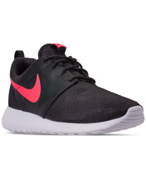 nike mens roshe run sneakers from finish line