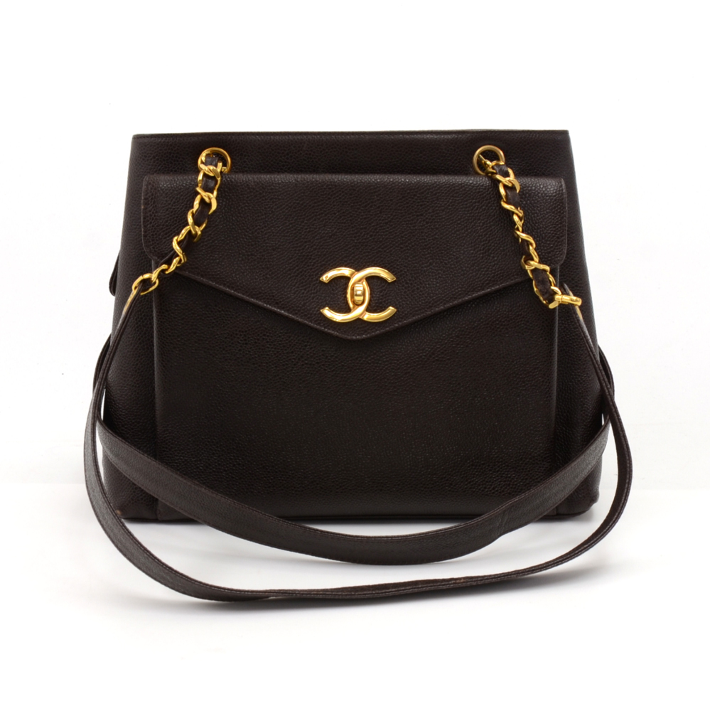 chanel black chain shoulder bag