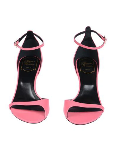 Roger Vivier Sandals In Fuchsia
