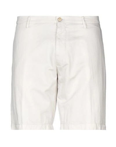 Shop Berwich Shorts & Bermuda In Ivory