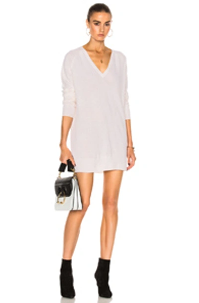 Shop Equipment Asher Cashmere V Neck In White In Ivory