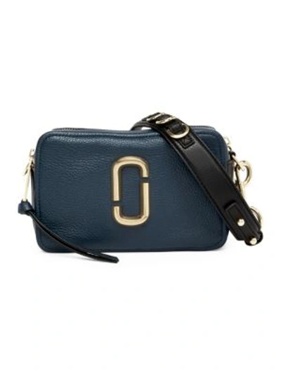 Shop Marc Jacobs The Softshot 21 Leather Camera Bag In Blue Sea