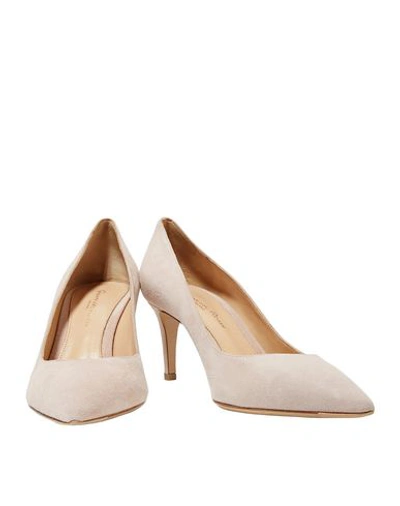 Shop Gianvito Rossi Pump In Light Pink