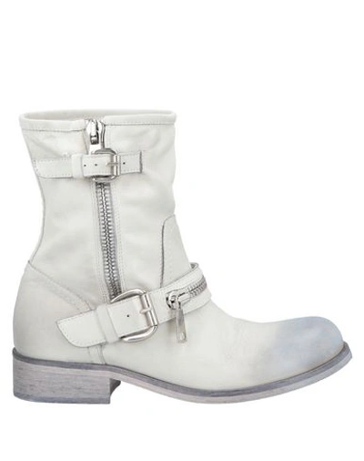 Shop Elena Iachi Ankle Boot In Light Grey