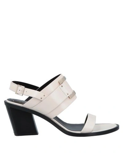 Roger Vivier Sandals In White