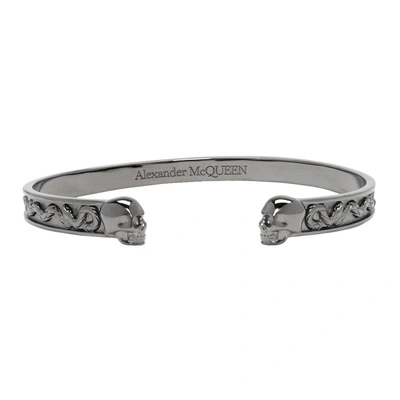 Shop Alexander Mcqueen Silver Twin Skull Bracelet In 0995 Ruthen