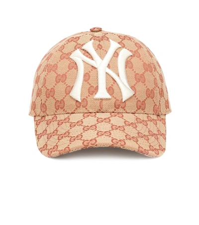 Shop Gucci Ny Yankees™ Patch Cap In Red