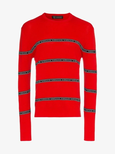 Shop Versace Pullover Mit Streifen In A041 Red