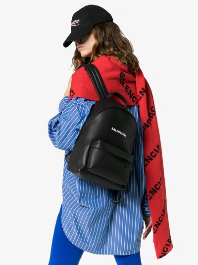 Shop Balenciaga 'everyday' Rucksack Mit Logo In 1000 Black