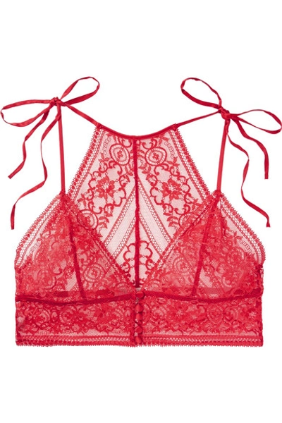 Shop Stella Mccartney Ophelia Whistling Stretch-leavers Lace Soft-cup Bra In Tomato Red