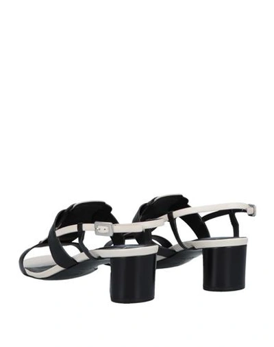 Roger Vivier Sandals In Ivory