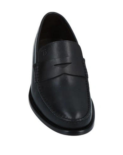 Tod's Smooth Leather Moccasin Loafers With Subtle Stitching In Black