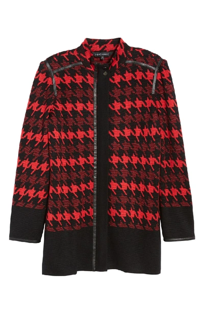 Shop Ming Wang Houndstooth Knit Jacket In Black/ Bushberry
