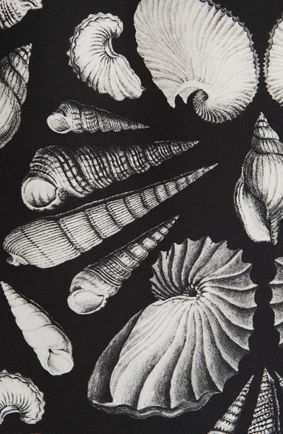 Shop Alexander Mcqueen Cabinet Of Shells Print Silk Blouse In 1080 - Black Ivory