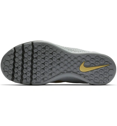 Nike tech outlet trainer russell