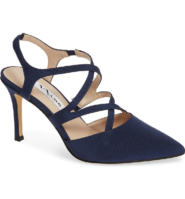 nina cianna pumps