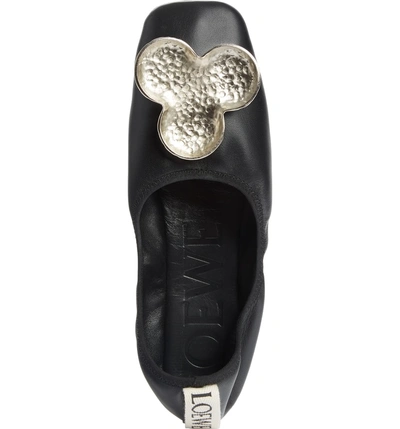 Loewe Shamrock Mismatched Embellished Leather Ballet Flats In 1100