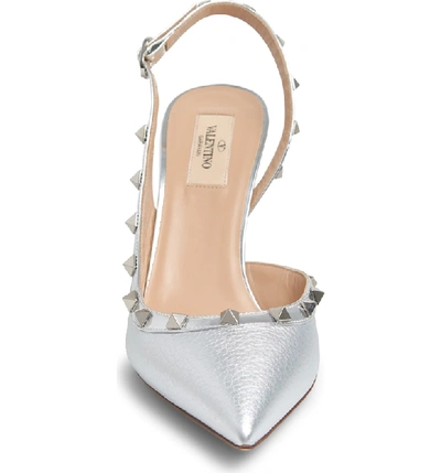 Valentino The Rockstud Metallic Textured-leather Slingback Pumps In Silver