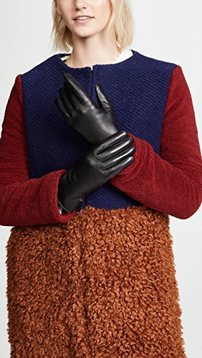 Shop Agnelle Lapin Gloves In Black