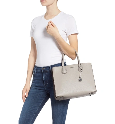 Shop Michael Michael Kors Large Mercer Leather Tote - Grey In Pearl Grey