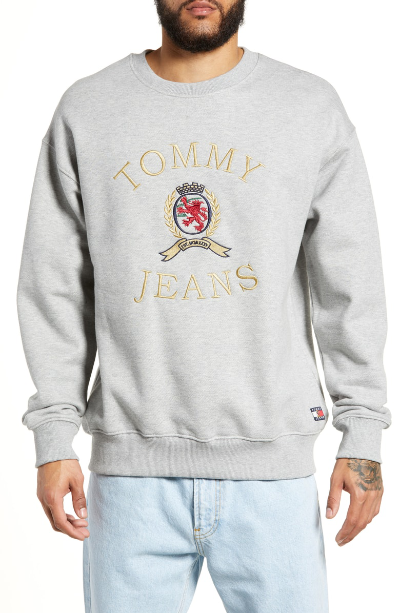 tommy jeans embroidered sweatshirt