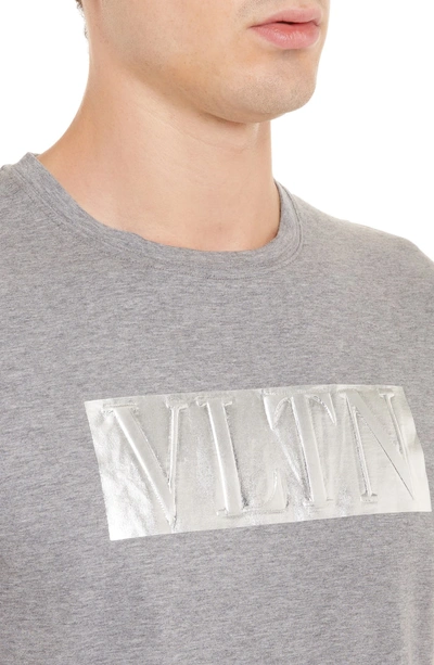 Shop Valentino Vltn Logo T-shirt In Grigio Melange