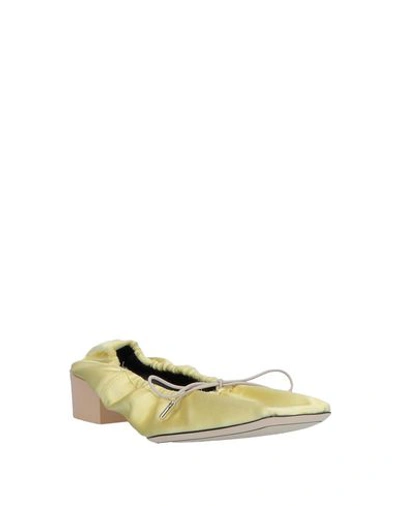 Shop Nina Ricci Pump In Light Yellow