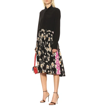 Shop N°21 Floral-printed Silk Skirt In Black