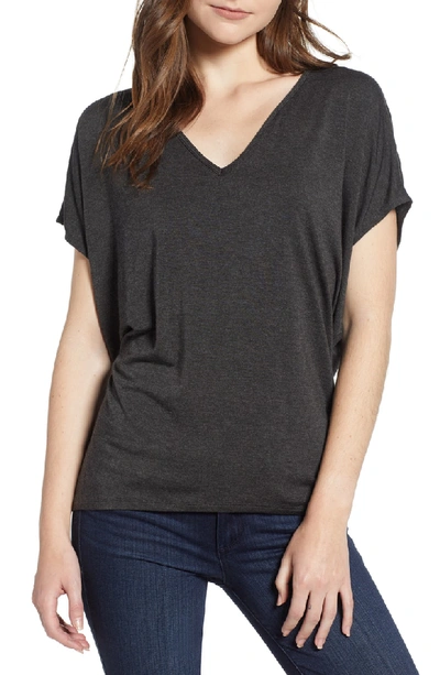 Shop Amour Vert 'mayr' V-neck Tee In Anthracite