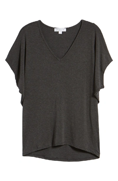Shop Amour Vert 'mayr' V-neck Tee In Anthracite