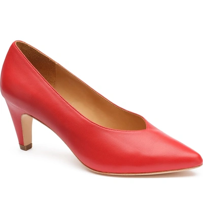 Shop Bill Blass Beecher Pump In Red