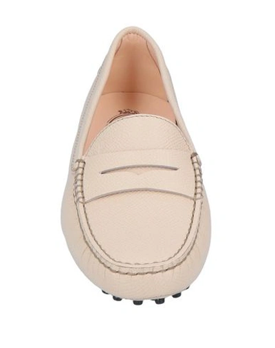 Tod's Leather Driver Penny Loafers In Beige