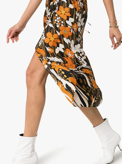 Shop Prada Wickelrock Mit Blumen-print In F0049 Orange