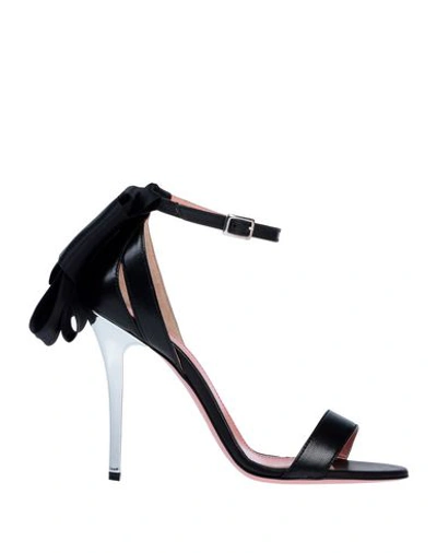 Tipe E Tacchi Sandals In Black
