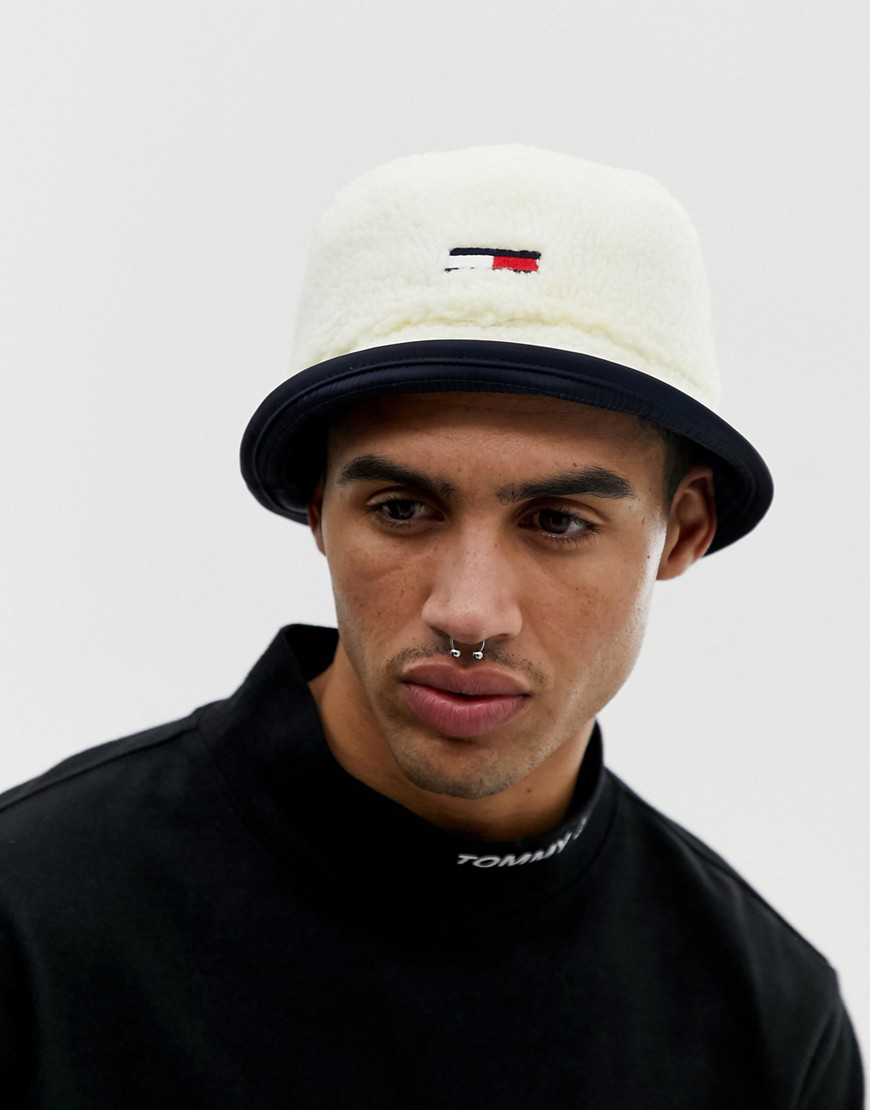 tommy jeans reversible bucket hat