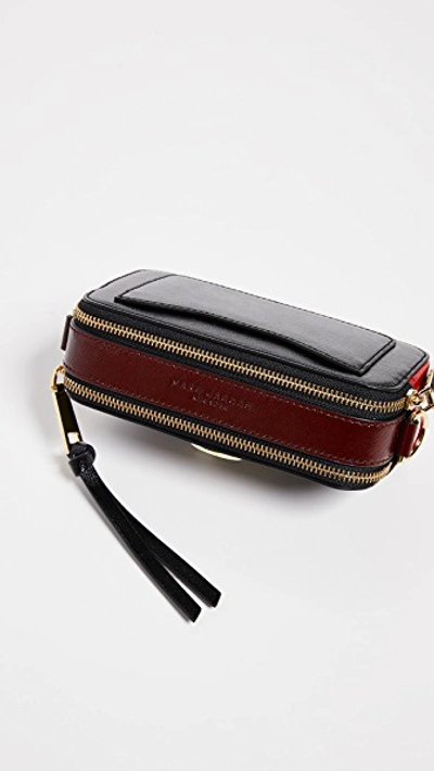 Shop Marc Jacobs The Snapshot Black/red
