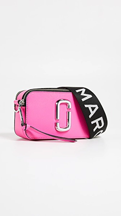 Shop Marc Jacobs Snapshot Fluro Camera Bag In Bright Pink